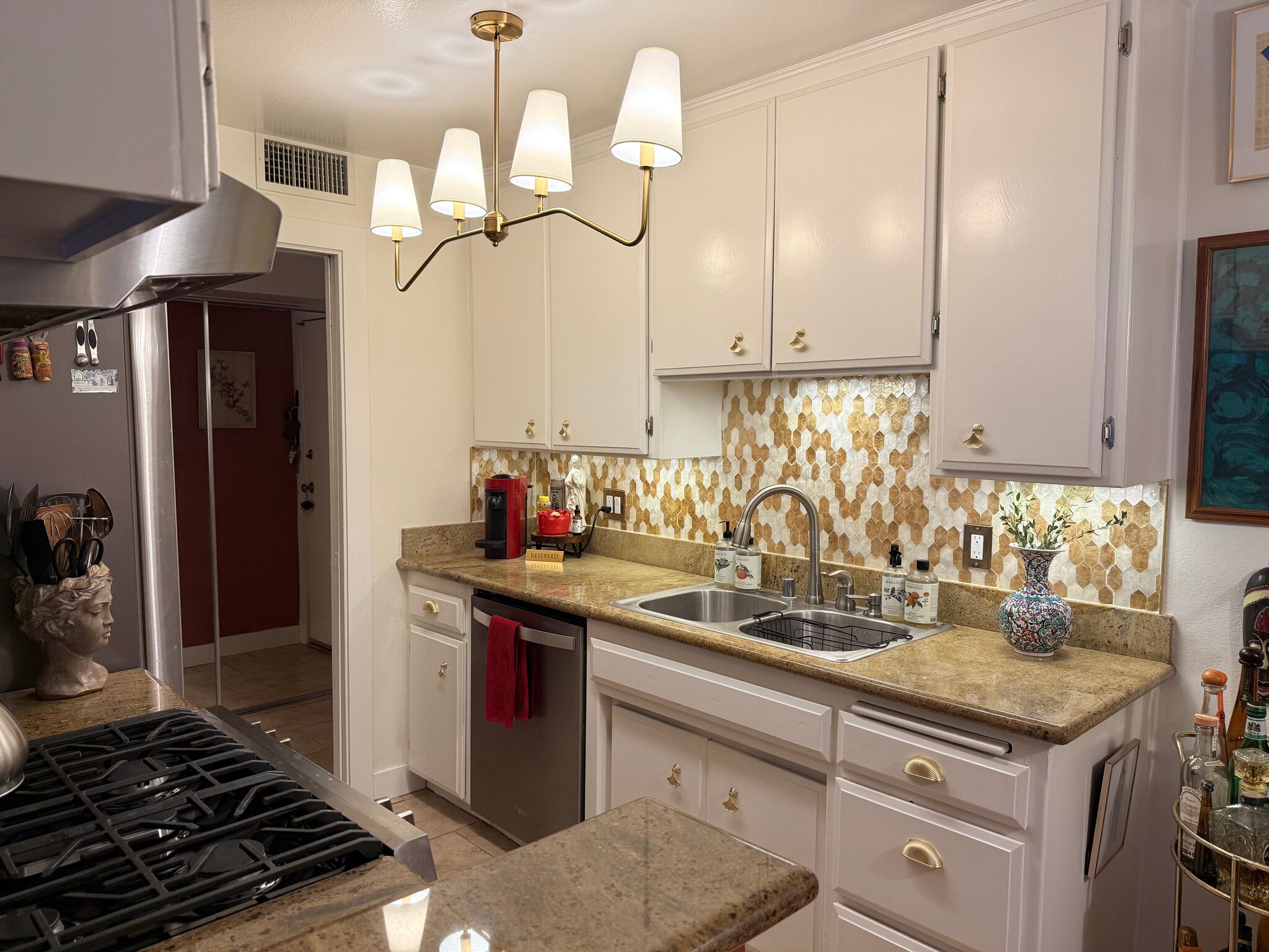 Building Photo - 4524 Tujunga Ave