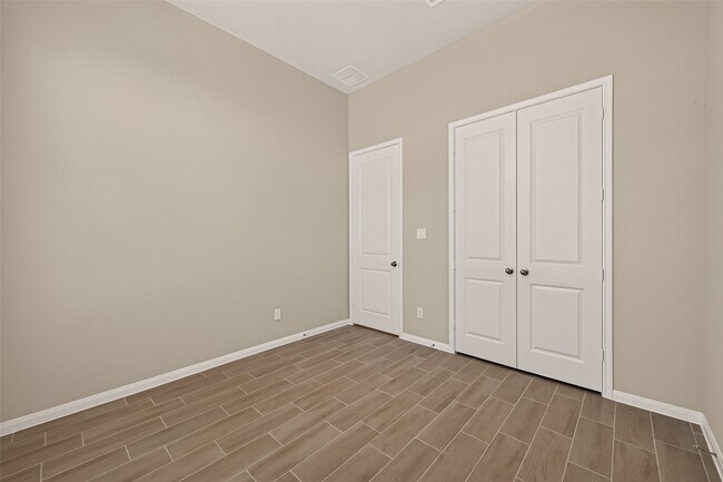 Building Photo - 27003 Estella Mdw Ln