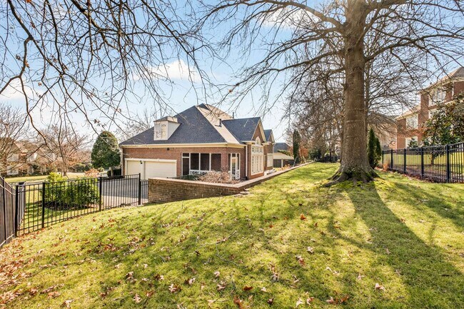 Building Photo - 6 Portrush Ct