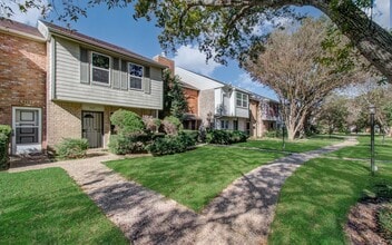 Building Photo - 9495 Fondren Rd