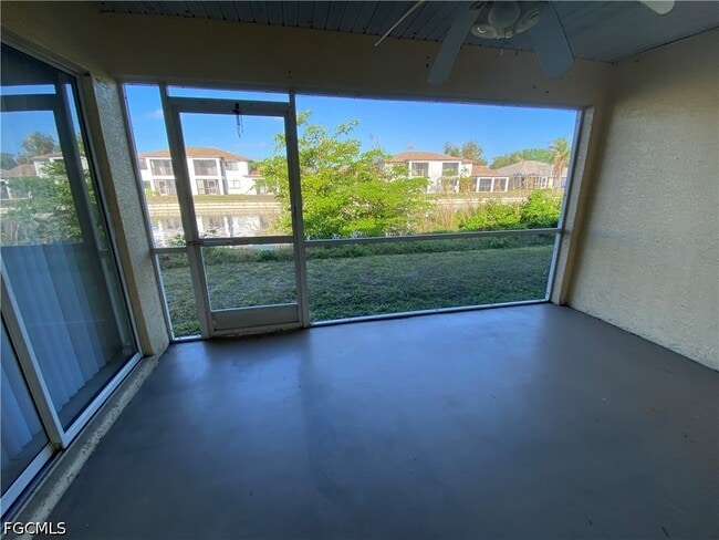 Building Photo - 622 SE 13th Pl