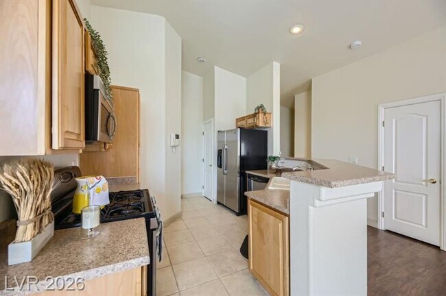 Building Photo - 6713 Lookout Lodge Ln