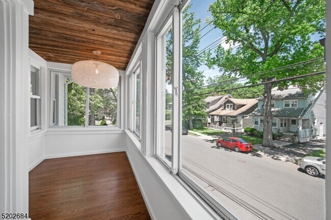 Building Photo - 225 Elmwood Ave