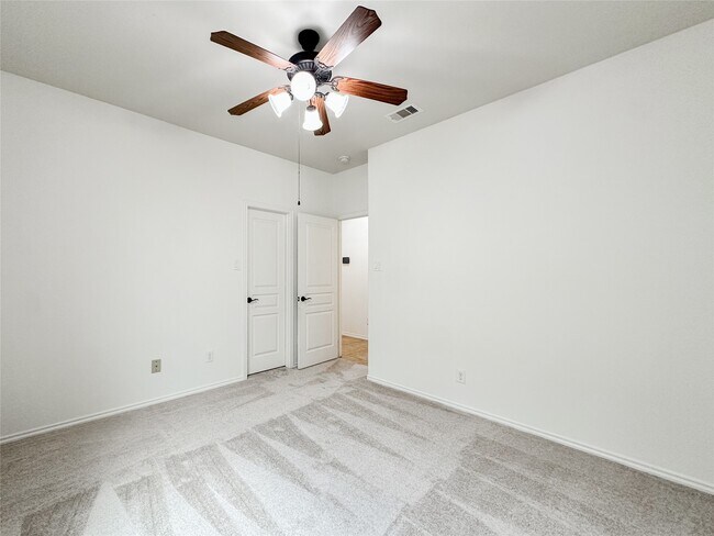 Building Photo - 25322 Alverstone Drive