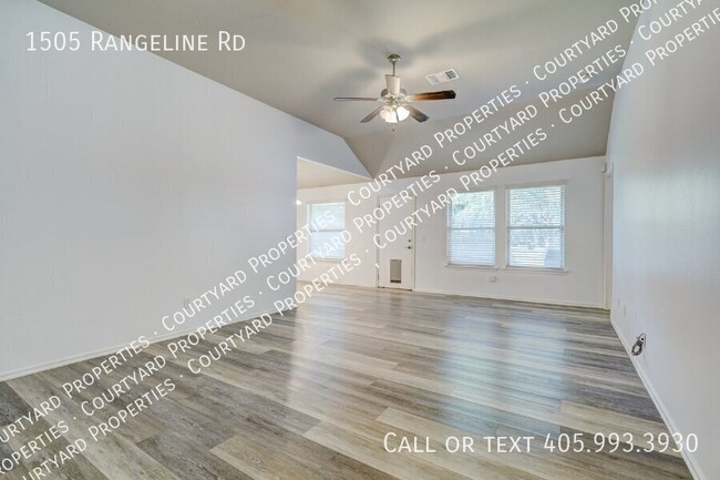 Building Photo - Charming 3 bedroom for Lease