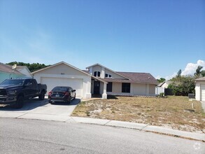 Building Photo - 7817 Vienna Ln