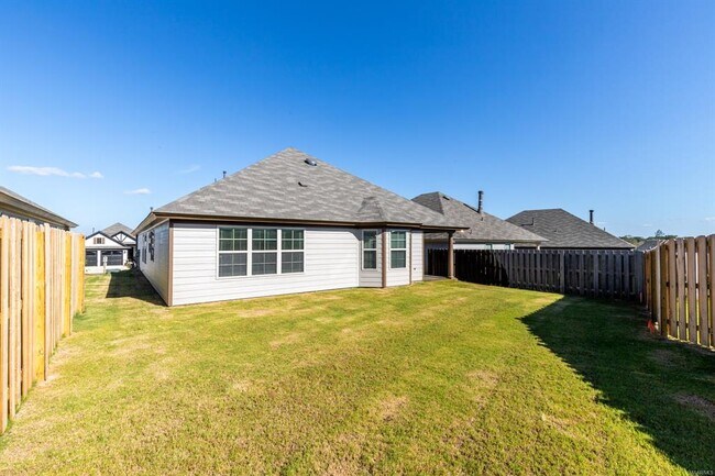 Building Photo - 7119 Birch Creek Trail
