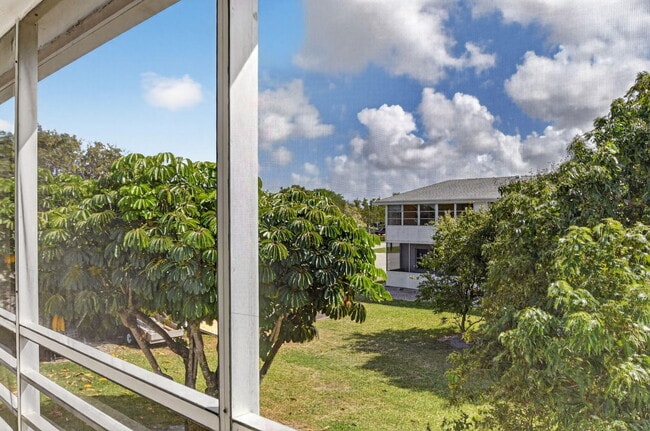 Building Photo - 344 Northampton Q