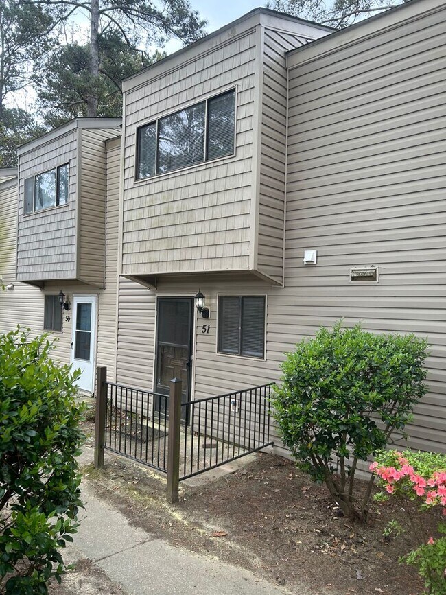 Building Photo - 240-51 Jamil Road