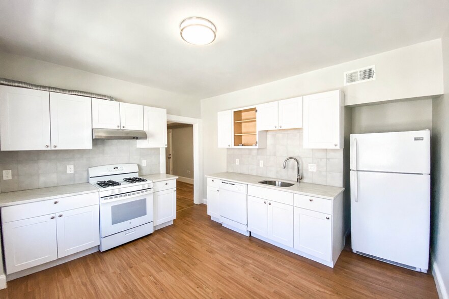 Building Photo - 7 Reedsdale St