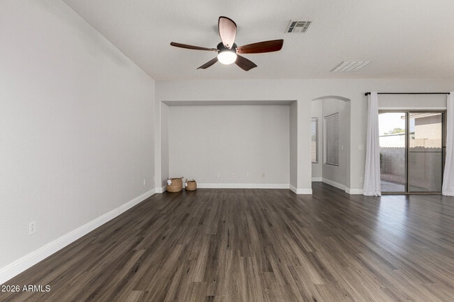 Building Photo - 15118 N 138th Ln