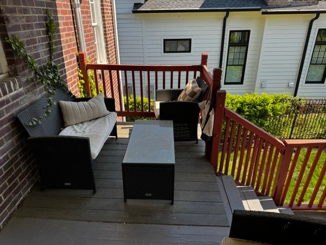 Building Photo - 425 Grandin Rd