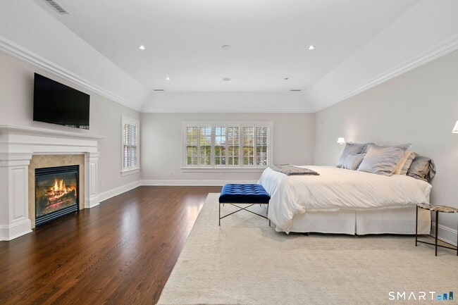 Building Photo - 774 South Ave