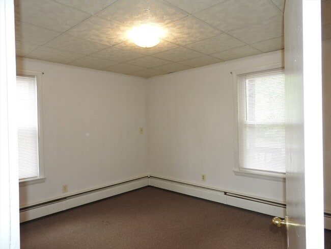 Building Photo - 91 Cote Ave
