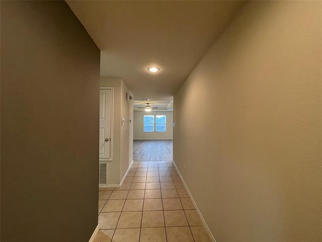 Building Photo - 5817 Mountain Bluff Dr