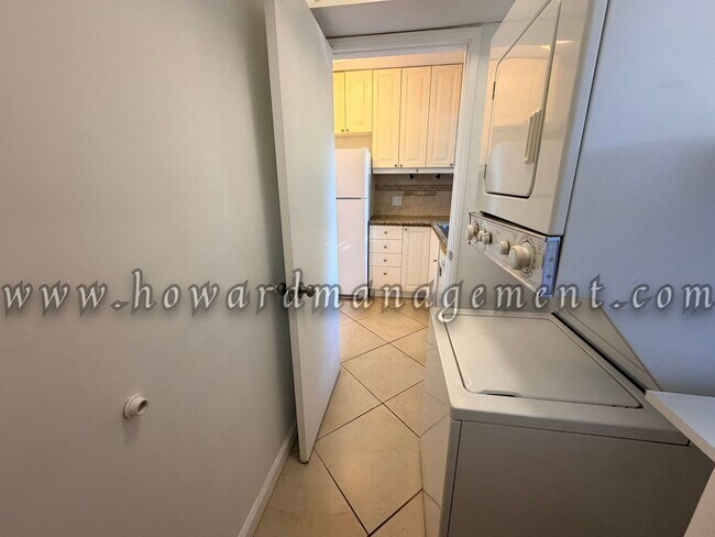 Building Photo - 00644VE