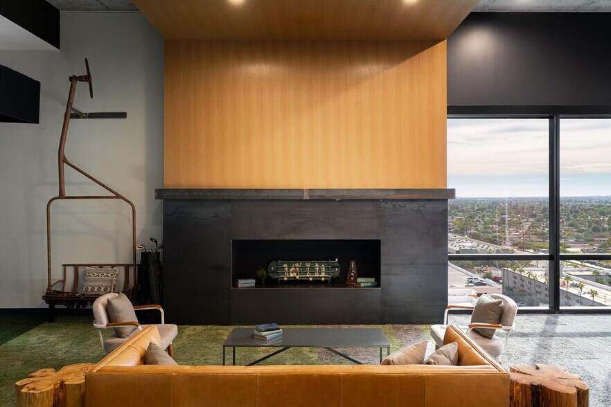 Building Photo - 711 Brentford Pl
