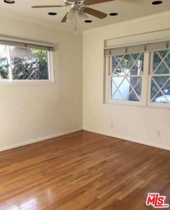Building Photo - 4316 Bellaire Ave