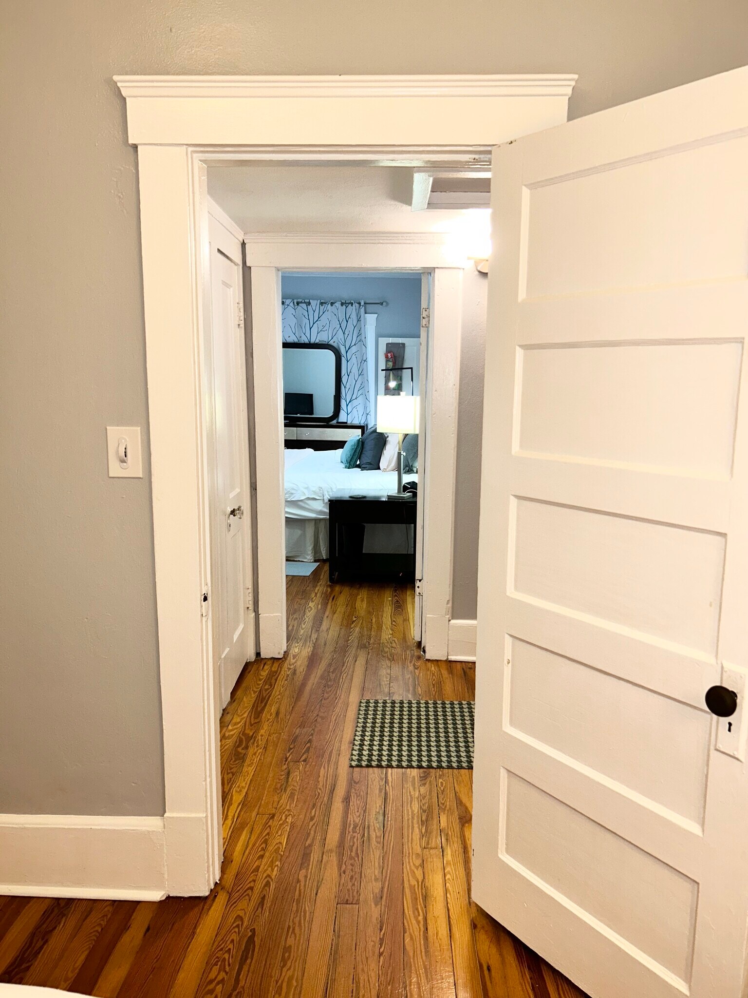 Building Photo - 1039 Riviera St