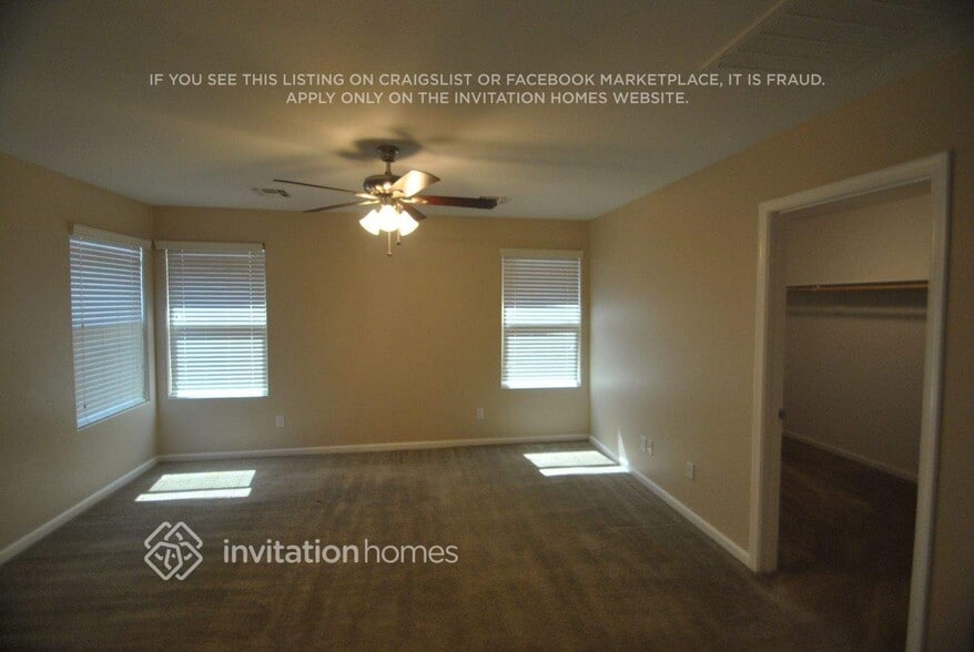 Building Photo - 1382 S Ponderosa Dr