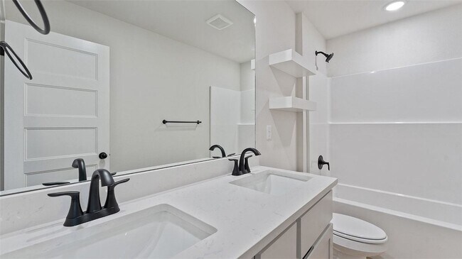 Building Photo - 1705 Cuppett Cir