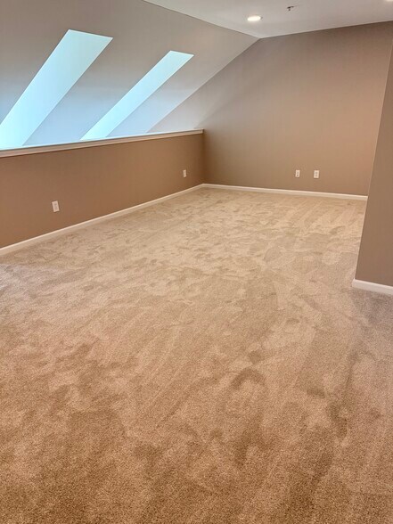 Building Photo - 1159 Beaver Run