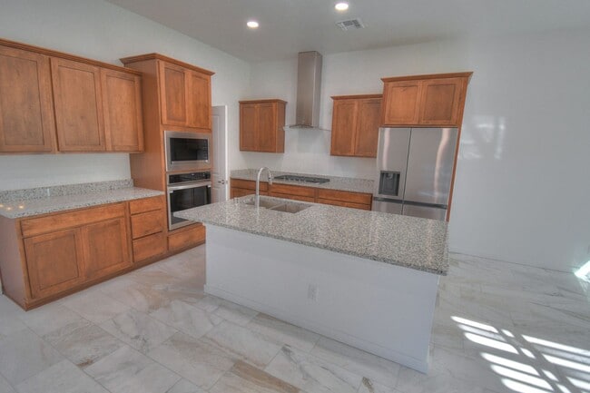 Building Photo - Available Now! New Construction!