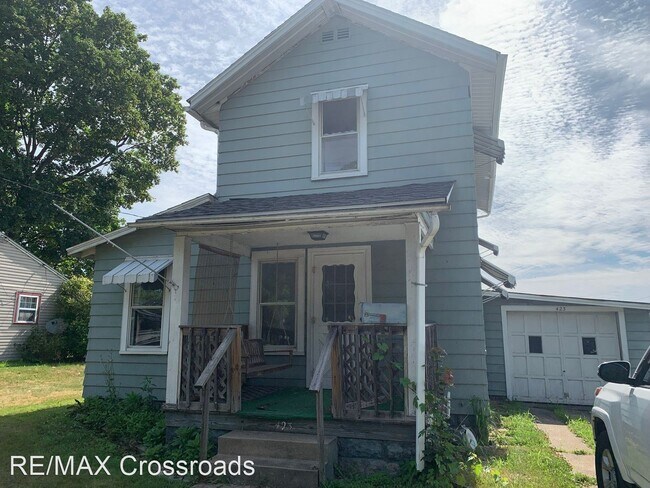 Primary Photo - 2 br, 1 bath House - 423 Union Avenue