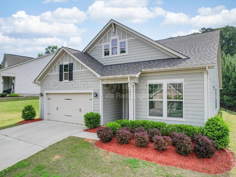 Building Photo - 14021 Goldenrod Trace Rd