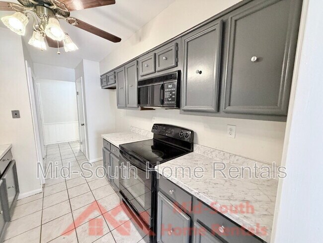 Building Photo - 2373 W Monica Dr
