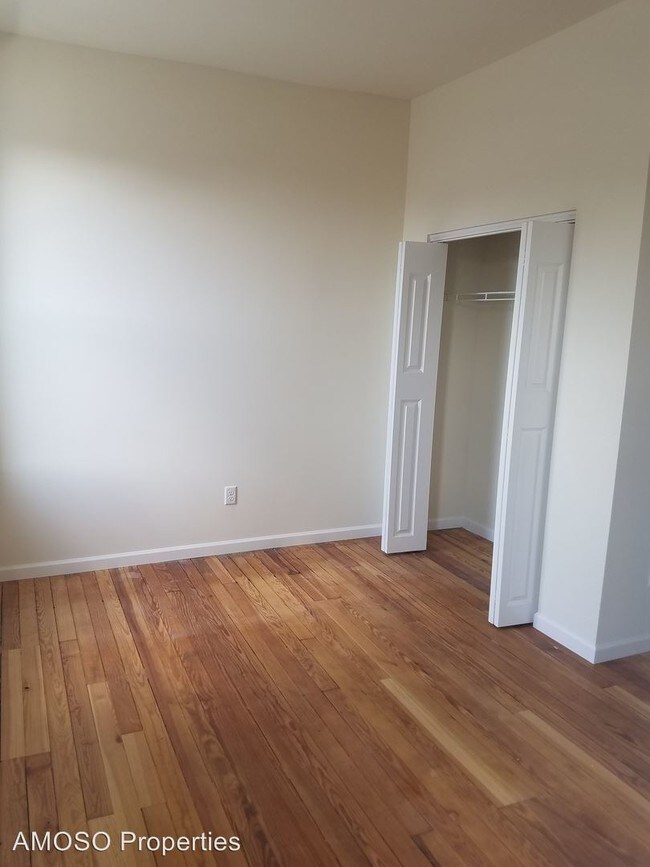 Building Photo - 3307 Texas Ave