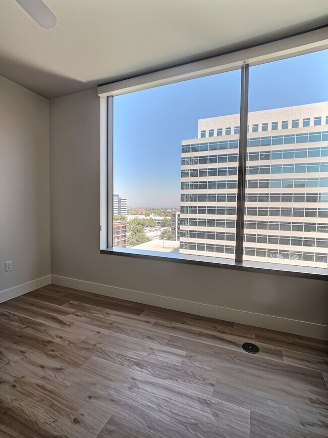 Building Photo - 38 N Almaden Blvd