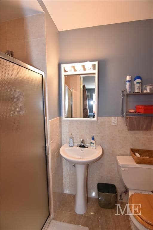 Building Photo - 2301 Gerritsen Ave