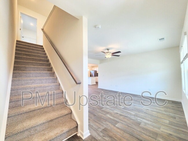 Building Photo - 6043 Willutuck Dr