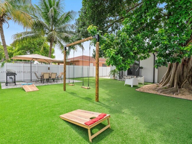 Building Photo - 2171 NW 49th St