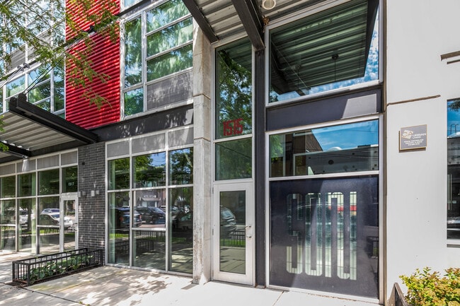 Building Photo - 1515 N Fremont St