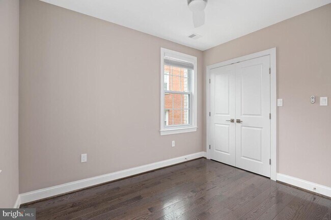 Building Photo - 2215 40th St NW