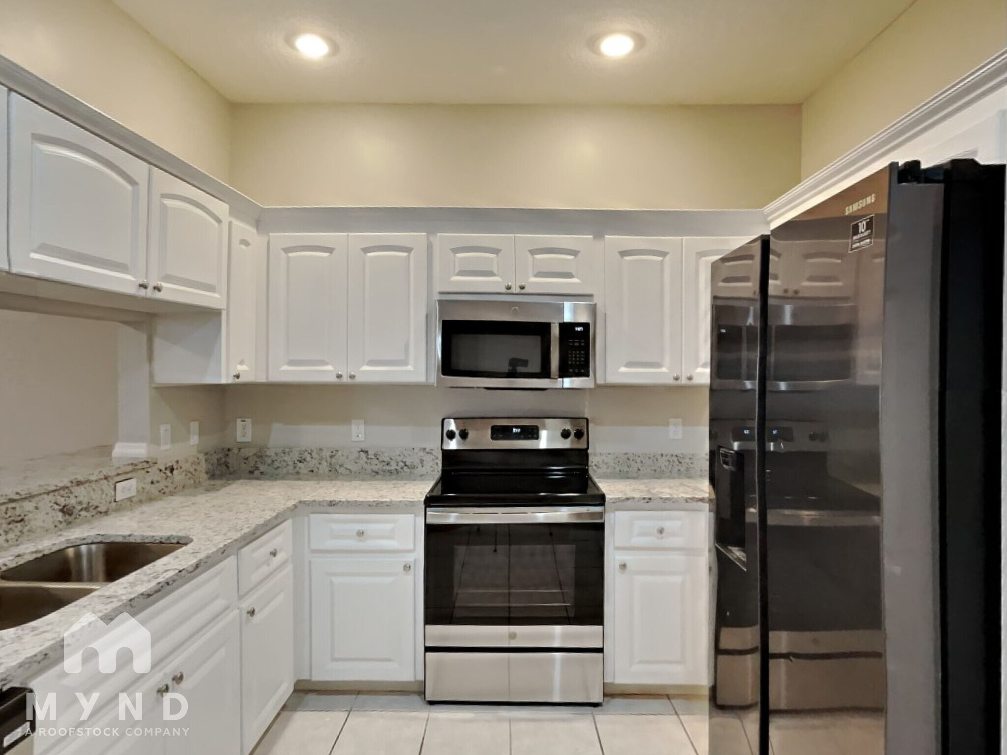 Building Photo - 12042 Lake Allen Dr