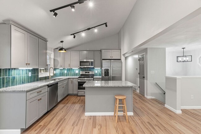 Building Photo - 7789 New Hope E