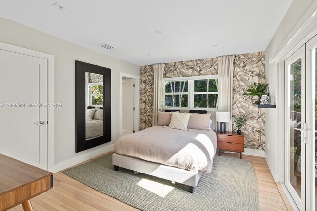 Building Photo - 4011 Hardie Ave