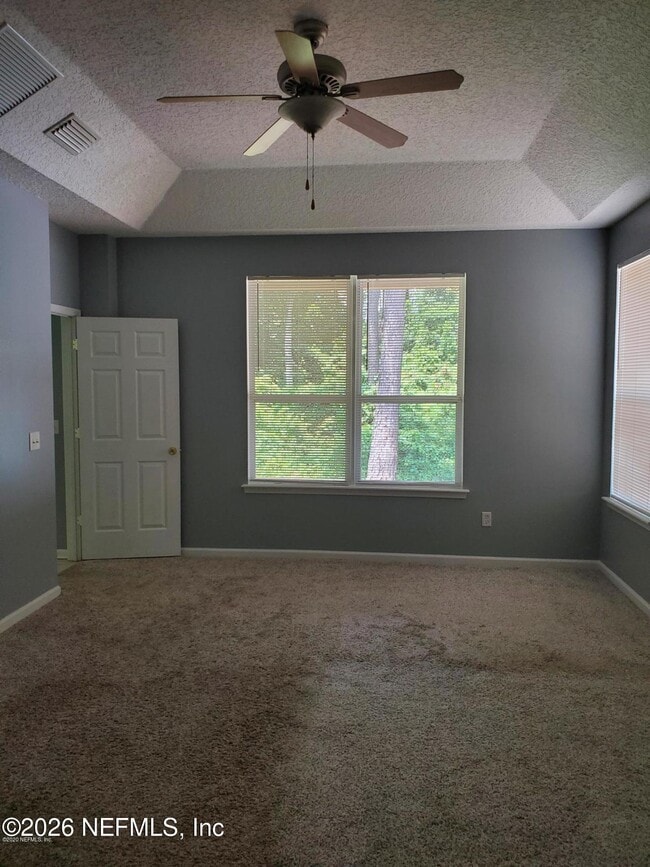 Building Photo - 1042 Briarcreek Rd