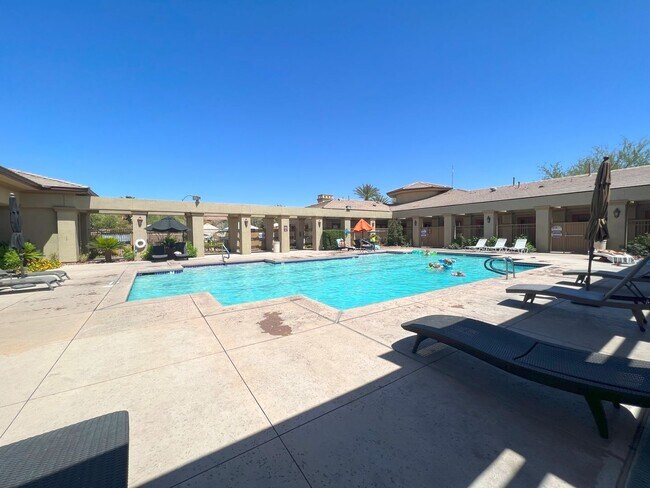 Building Photo - Southwest Rustic Charmet