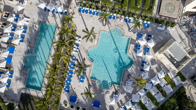 Building Photo - 9701 Collins Ave