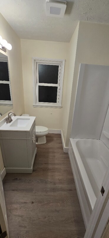 Building Photo - 2015 Rosemont Blvd