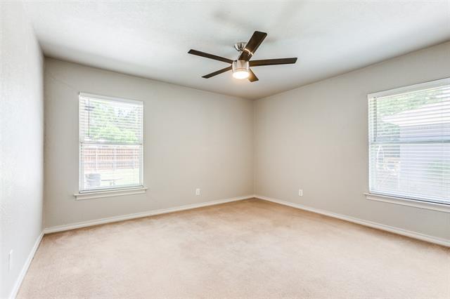 Building Photo - 632 Sherwood Dr