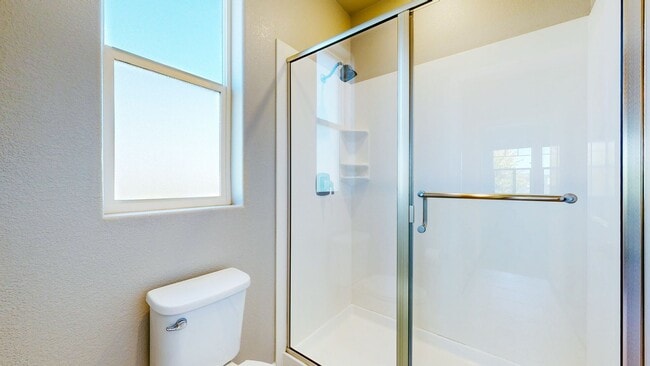 Building Photo - Rare Santa Rosa Four Bedroom house in Desi...