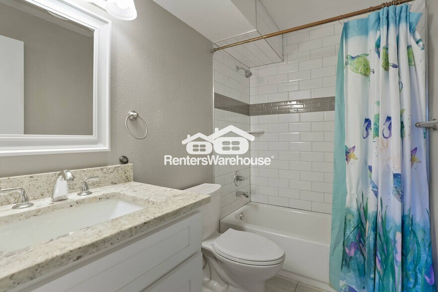 Building Photo - 12160 Huron St