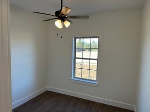 Building Photo - Parkview Apartments