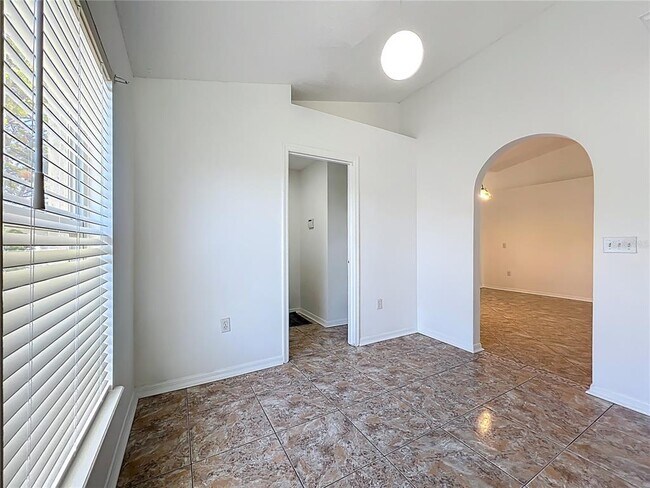 Building Photo - 3155 Atwater Dr