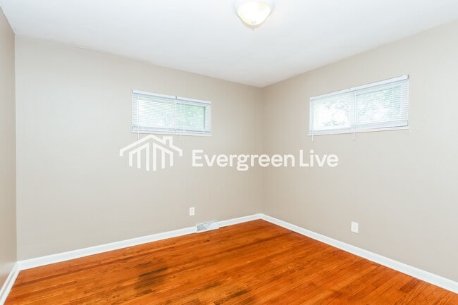 Building Photo - Coming Soon!